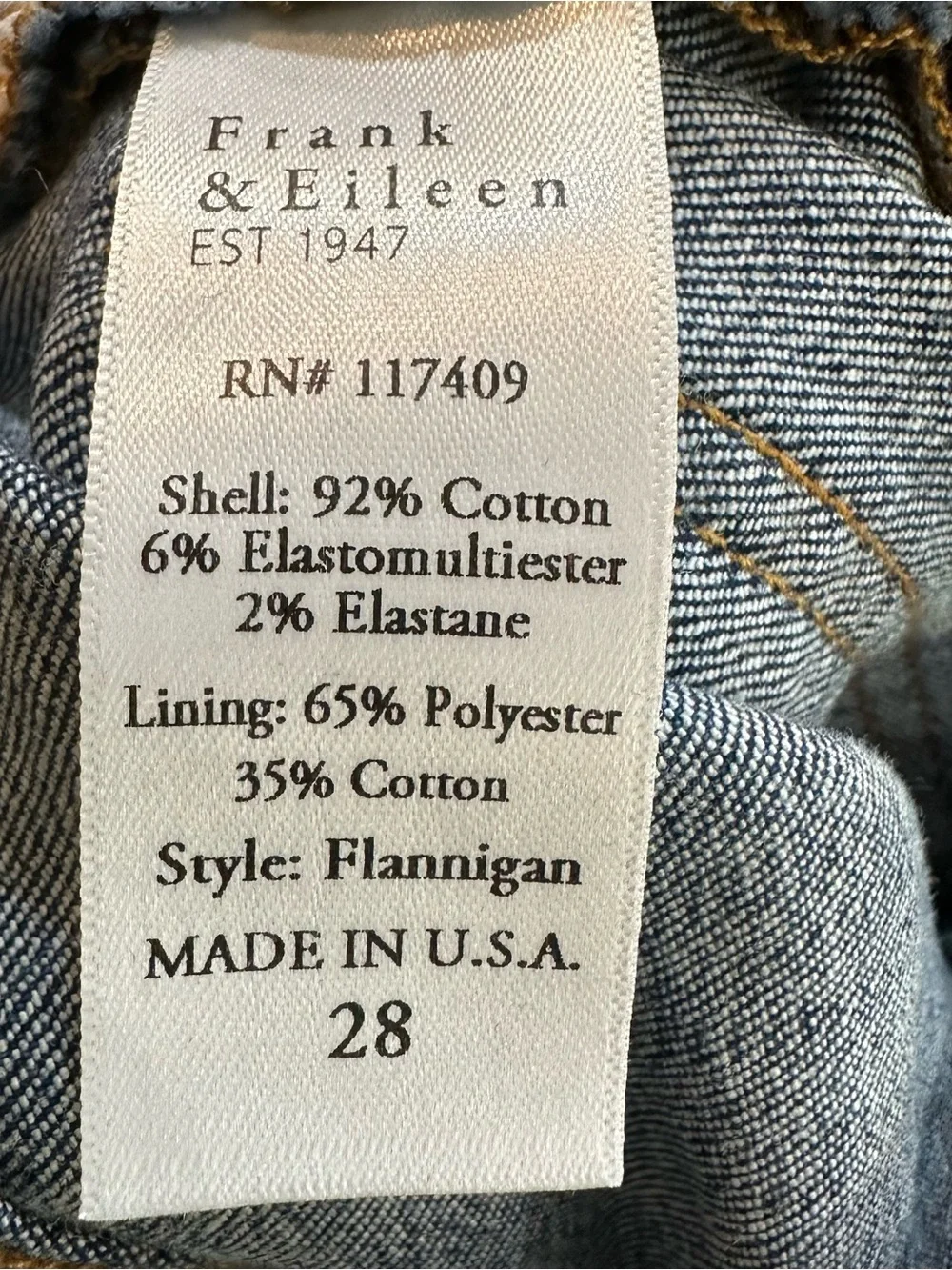 Frank & Eileen Flannigan Flare Jeans‎ Size 28 Italian Power Denim Raw Hem